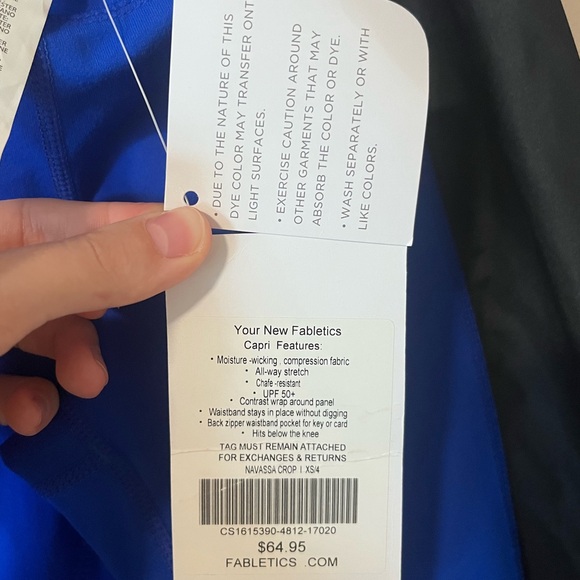 Fabletics Capri - Picture 4 of 4